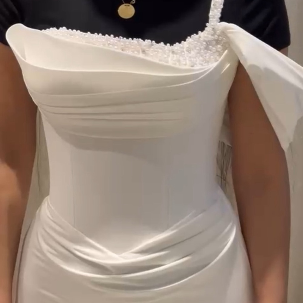 White Asymmetrical Ruched Sheath Wedding Dress